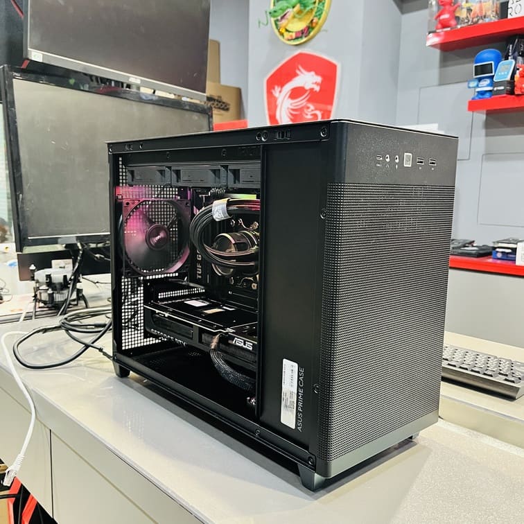 AP201 機殼斜側面視角 展示體積與結構