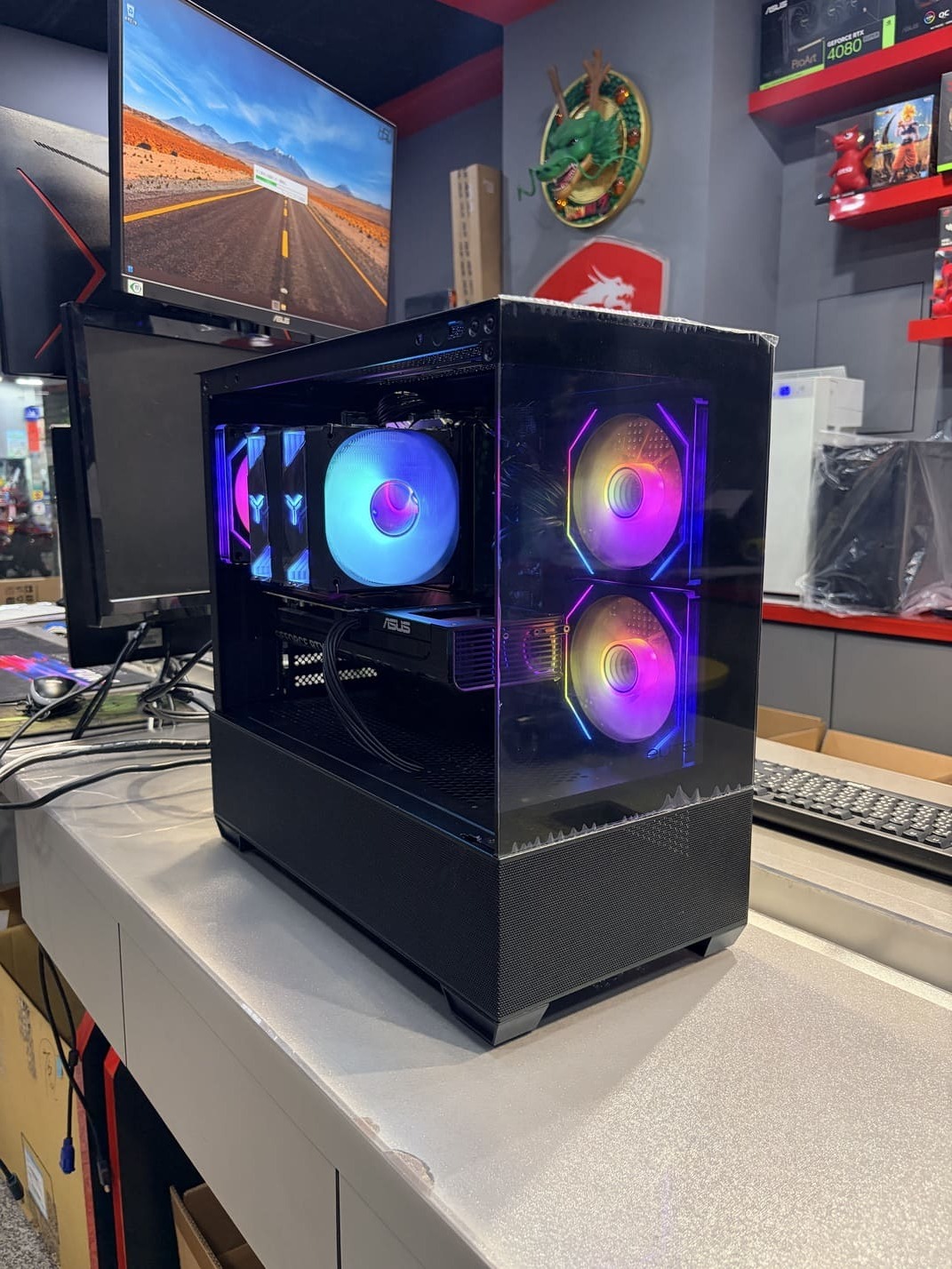 IMG_4168.jpg 電腦開機ARGB燈效展示