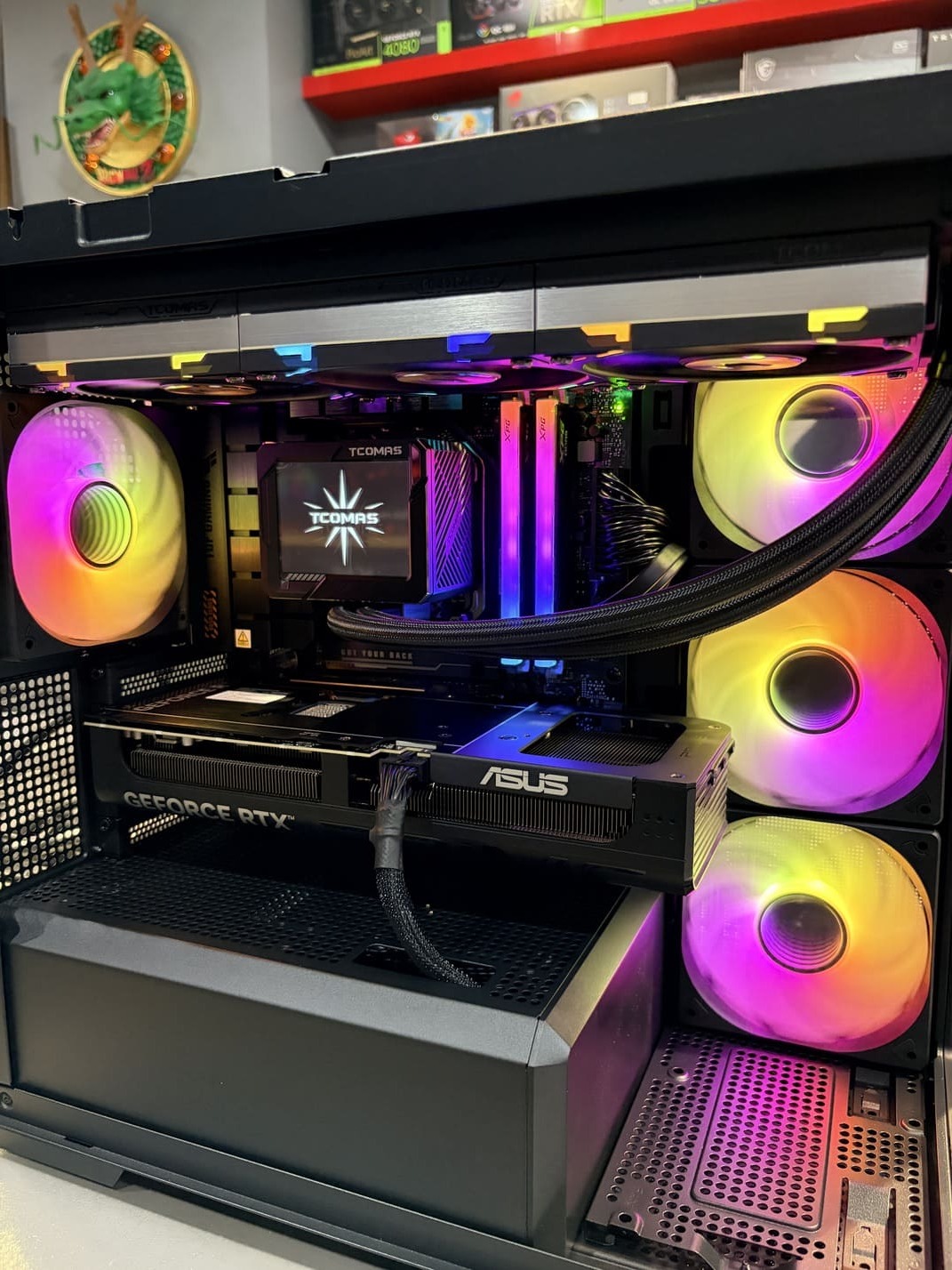 電腦內部配置全覽 顯卡與水冷配置