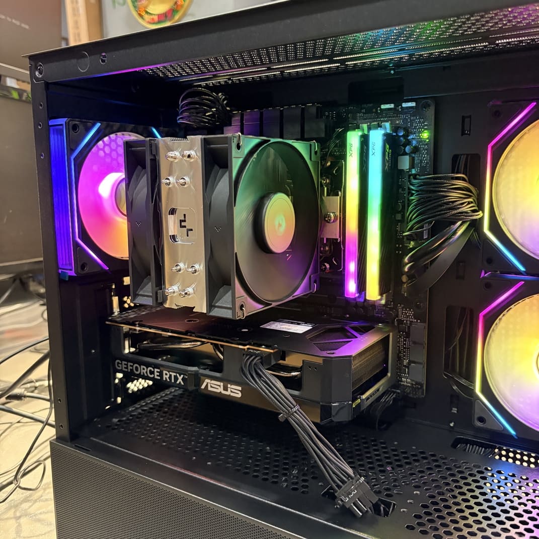 九州風神 AG400 PLUS 塔散安裝與威剛 RGB 記憶體