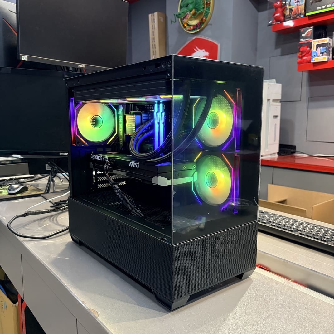 ASUS Prime LC 360 水冷頭特寫 CPU散熱器 安裝細節 記憶體插槽