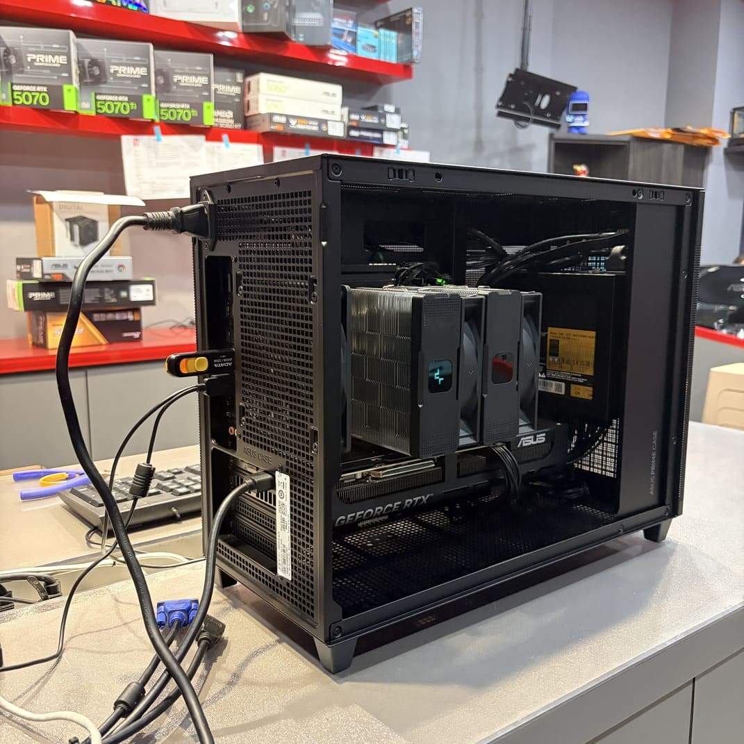 電腦主機背部I/O配置，雙塔散熱器安裝，高雄組裝電腦