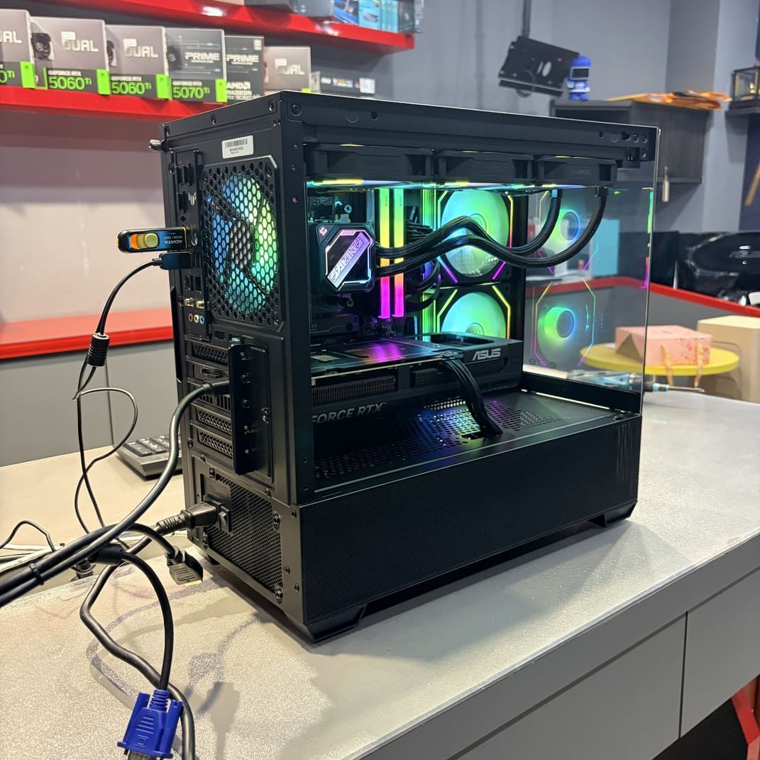 電腦維修價格 諮詢 背板介面與線材整理