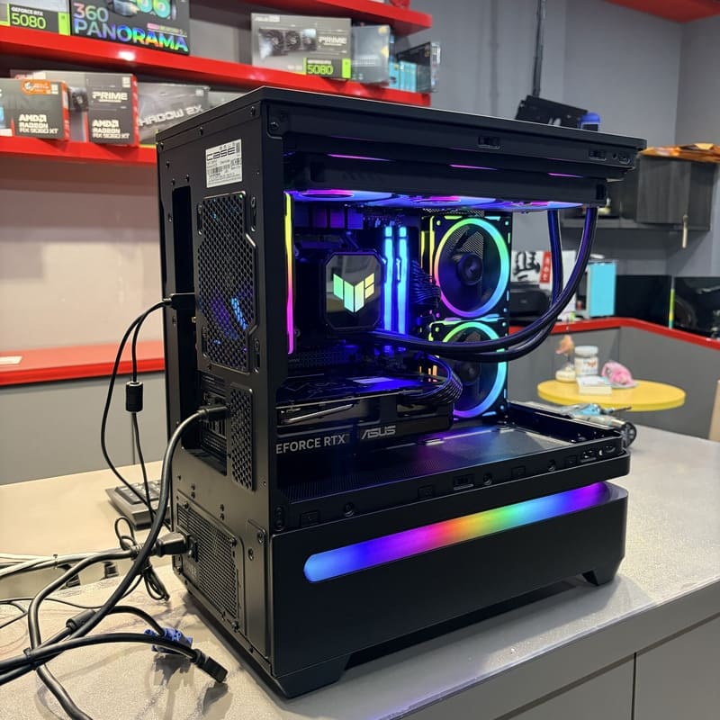 電腦開箱 完工照 DIY 散熱優化 側視角