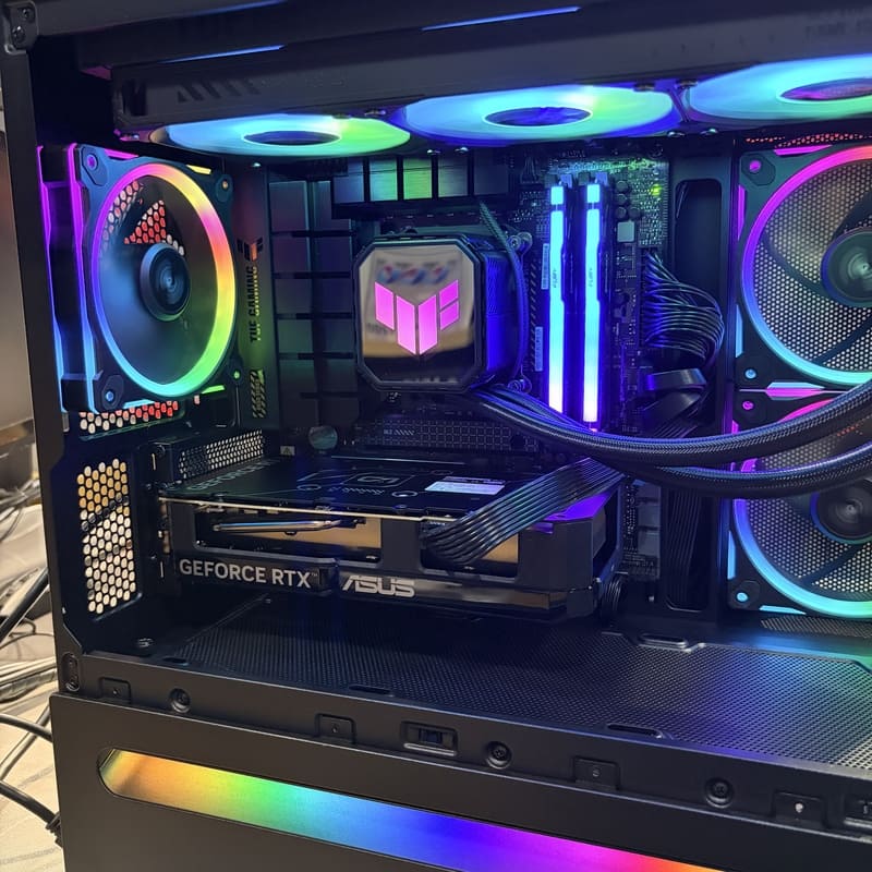 電腦開箱 完工照 DIY 散熱優化 硬體近照