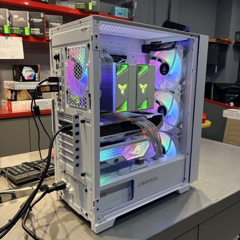 電腦開箱、完工照、DIY、散熱優化、後方整線