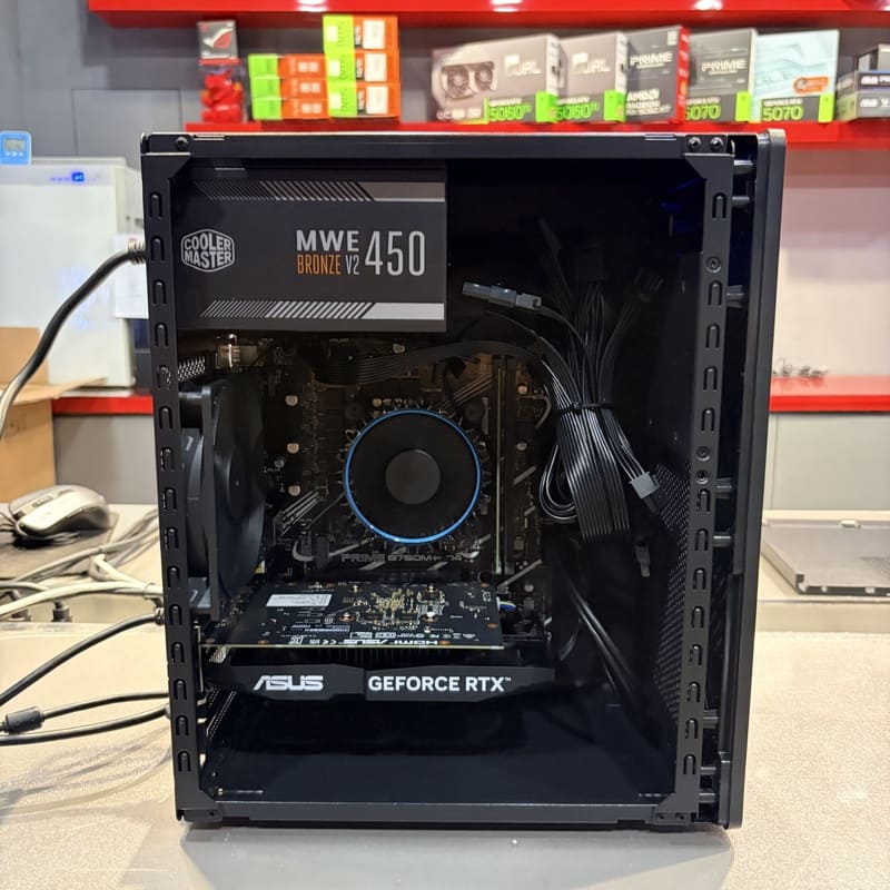 電腦完工照 正側面內部走線 硬體配置 好維護