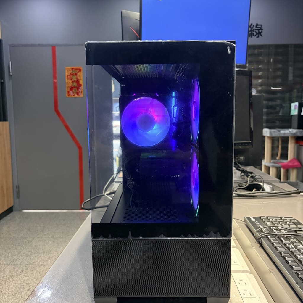 全景玻璃透側機殼完工質感