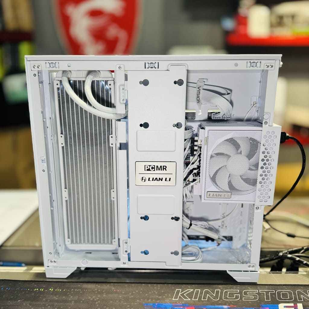 背插式主機板背面整線